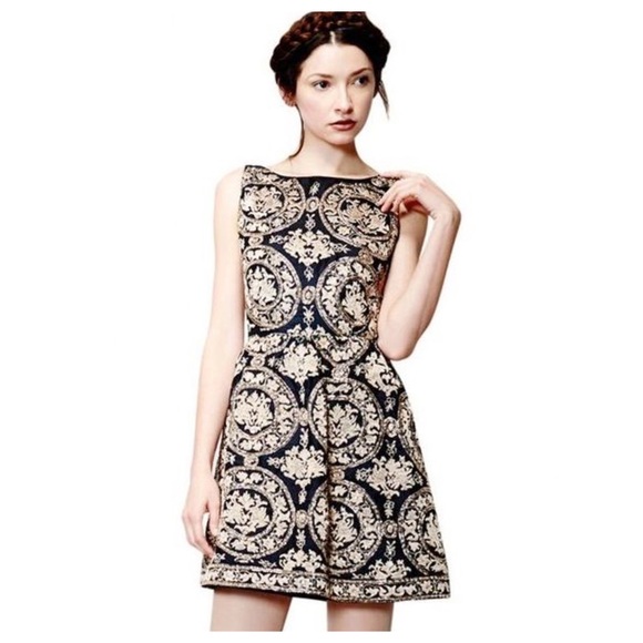 ALICE + OLIVIA Lilyanne Beaded Embroidered Dress - Picture 5 of 15